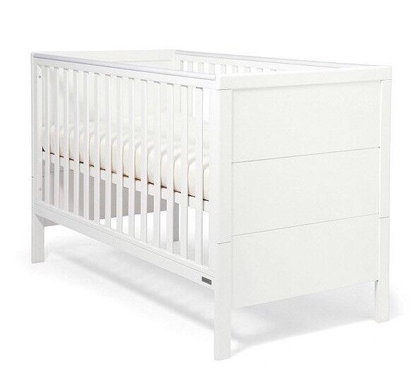 mamas and papas yale cot bed